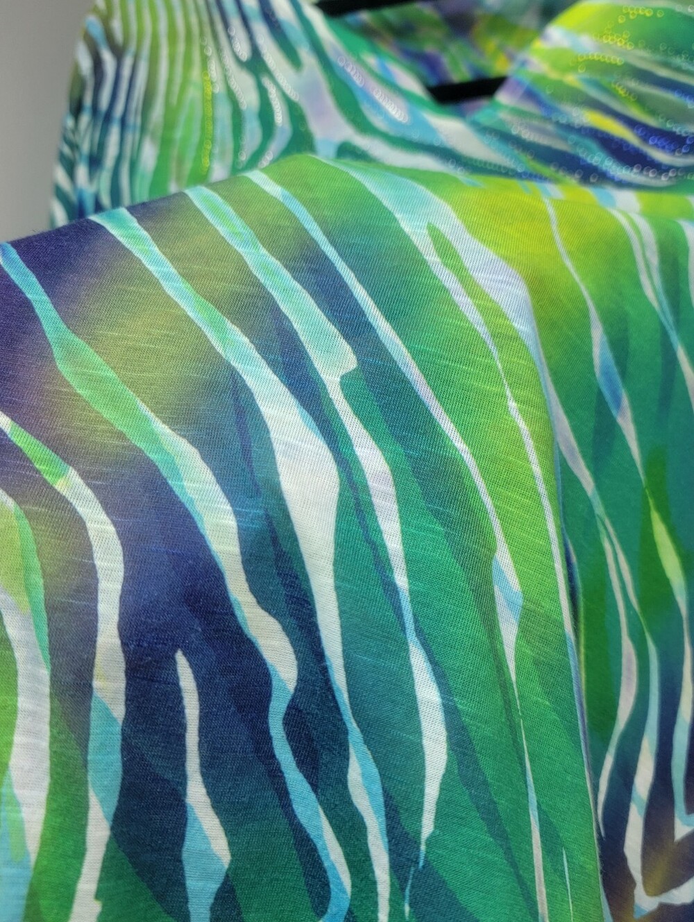 Chico's 2 Pieces Top Blouse Blue Orange Green Chiffon Sumer Abstract Multicolor - Picture 15 of 16